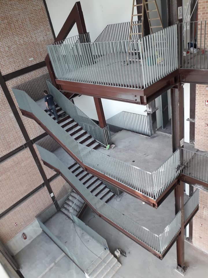 Imagen de Construcciones Metálicas CARLOS SANZ, S.L.